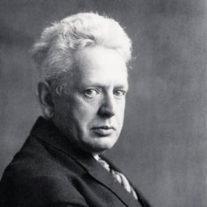 Read more about the article एर्न्स्ट कासीरर (Ernst Cassirer)