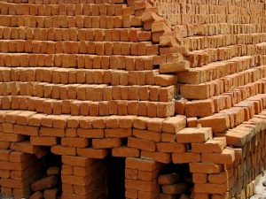 Read more about the article बांधकामाची पारंपरिक सामग्री ( Traditional Material of Construction)