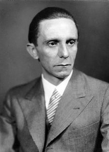 Read more about the article योझेफ पाउल गोबेल्स (Joseph Goebbels)