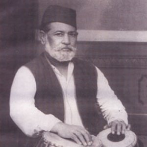 अमीर हुसेनखाँ (Ameer Hussainkhan)