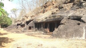 पन्हाळे-काजी लेणी-समूह (Rock-cut caves at Panhale-Kaji)