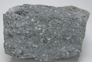 Read more about the article अँडेसाइट (Andesite)