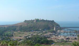 Read more about the article रत्नदुर्ग (भगवती किल्ला) (Ratnadurg) (Bhagavati Fort)