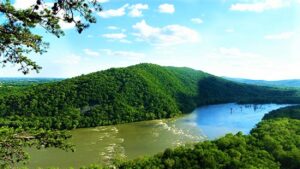Read more about the article पोटोमॅक नदी (Potomac River)